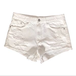 H&M Divided High waisted short shorts raw-hemmed